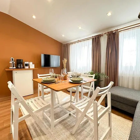 Sahin Pera Suit3 Location 2 Bedroom 3 Ac Great