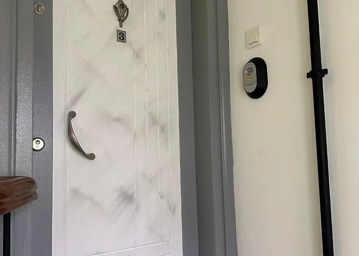 Sahin Pera Suit3 Location 2 Bedroom 3 Ac Great *