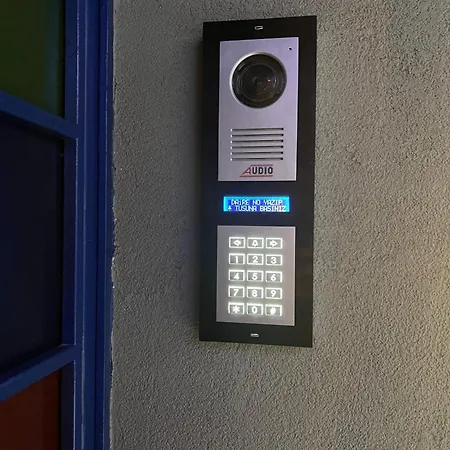 Апартаменты Sahin Pera Suit3 Location 2 Bedroom 3 Ac Great *